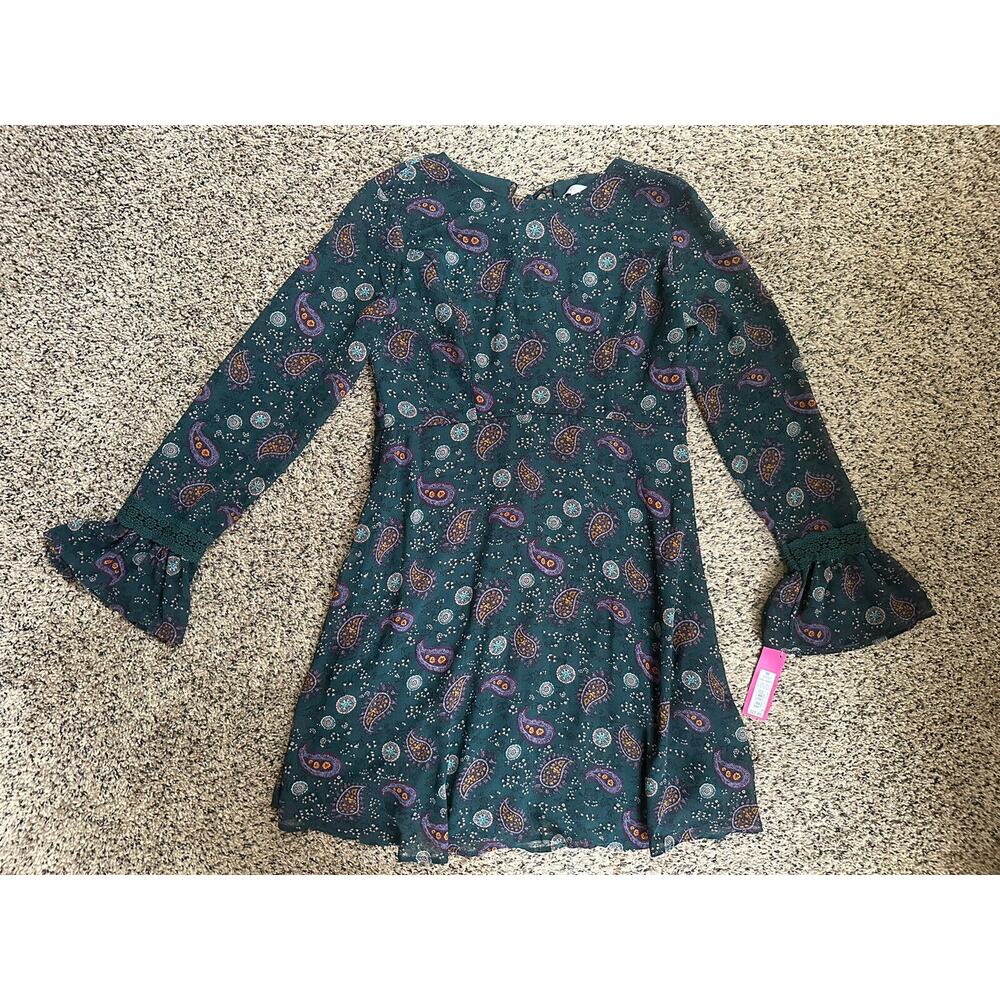 NEW Xhilaration Womens Boho Dress Green Paisley